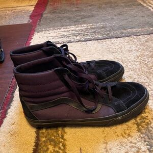 Vans Sk8-Hi Canvas Skate Shoe - Triple Black - UltraCush - Mens size 9.5